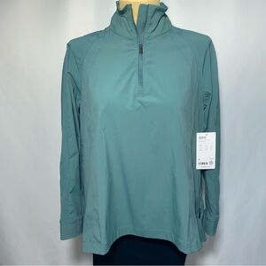 Athleta Advantage Poplin Top ladies small. Muted teal, pullover shirt NEW w tags